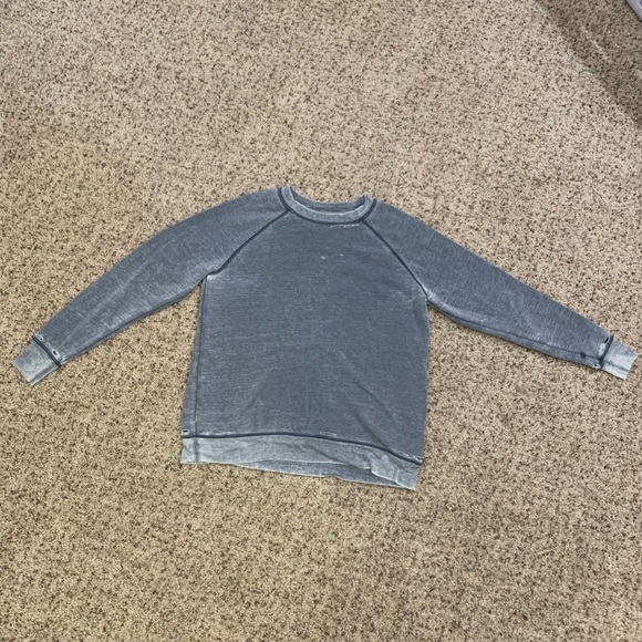 UO Distressed Crewneck Sweatshirt - Picture 2 of 6